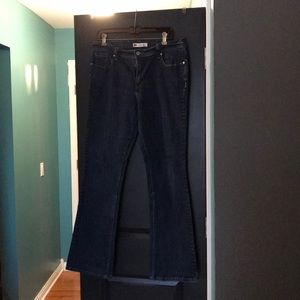 Levi’s dark wash 515 bootcut
